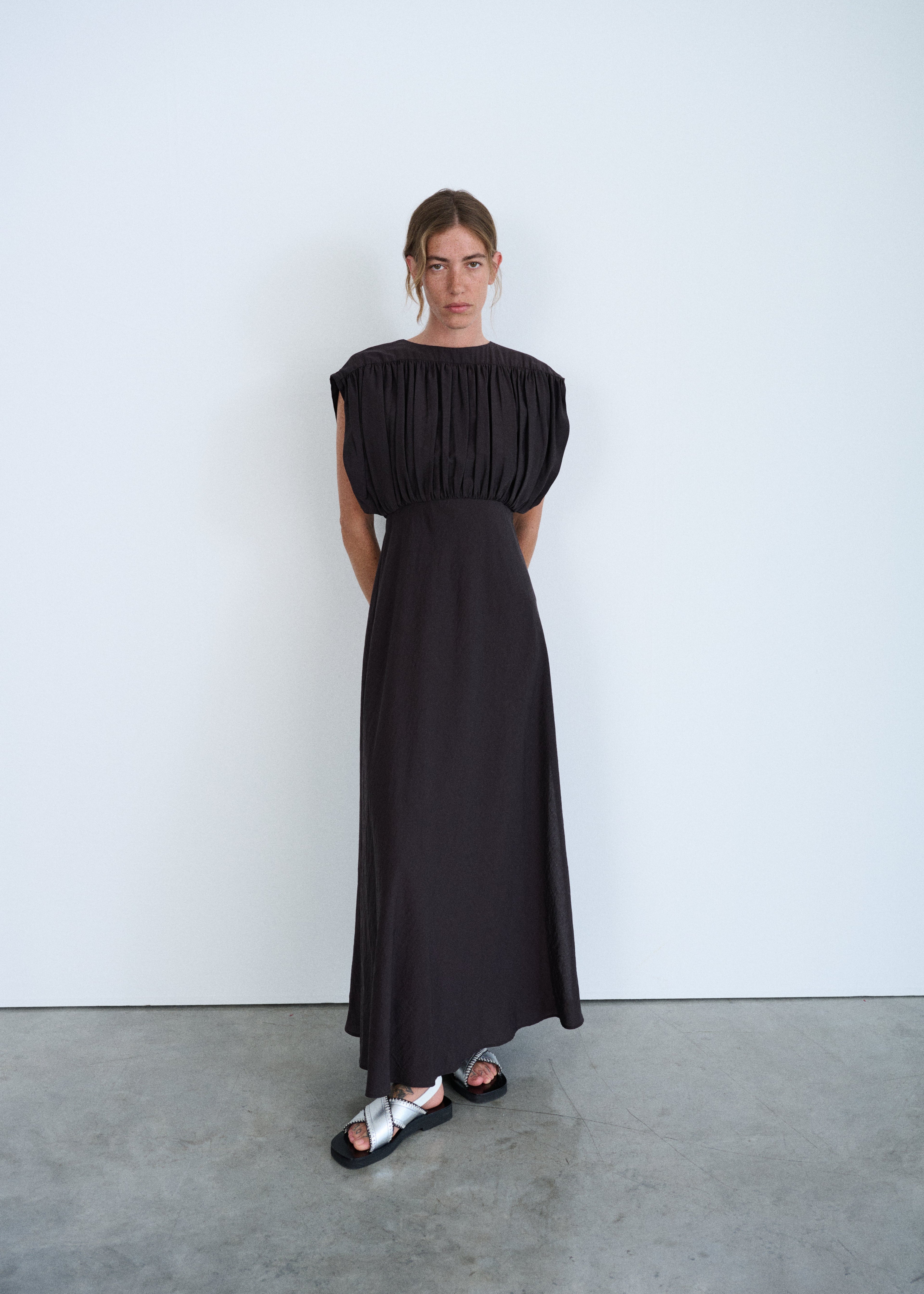 VEGA MAXI DRESS - CHOCOLATE