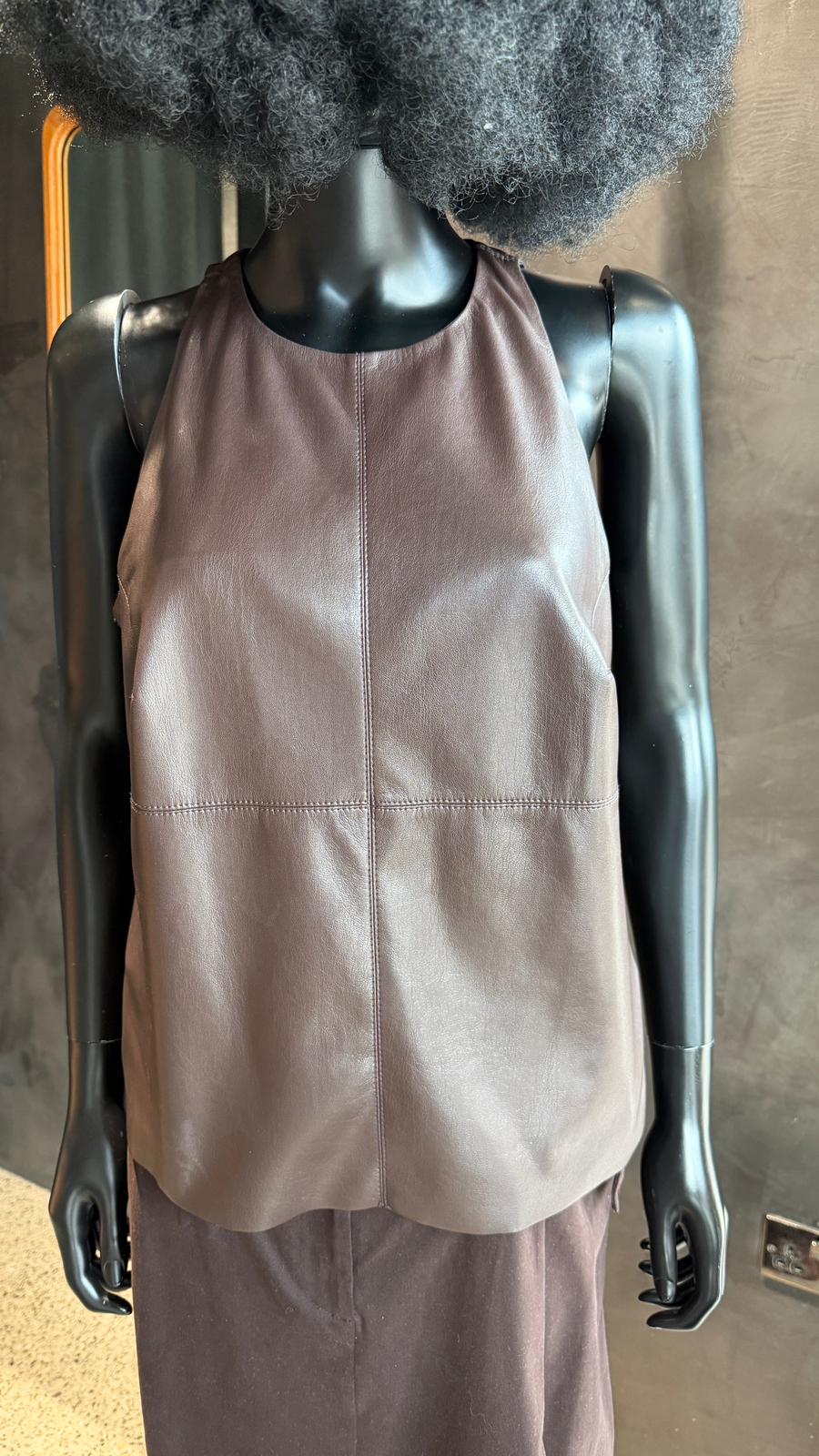 03 - Pre-Loved