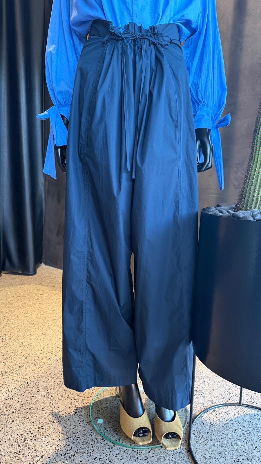 LUCIO DRAWSTRING PANT - NAVY